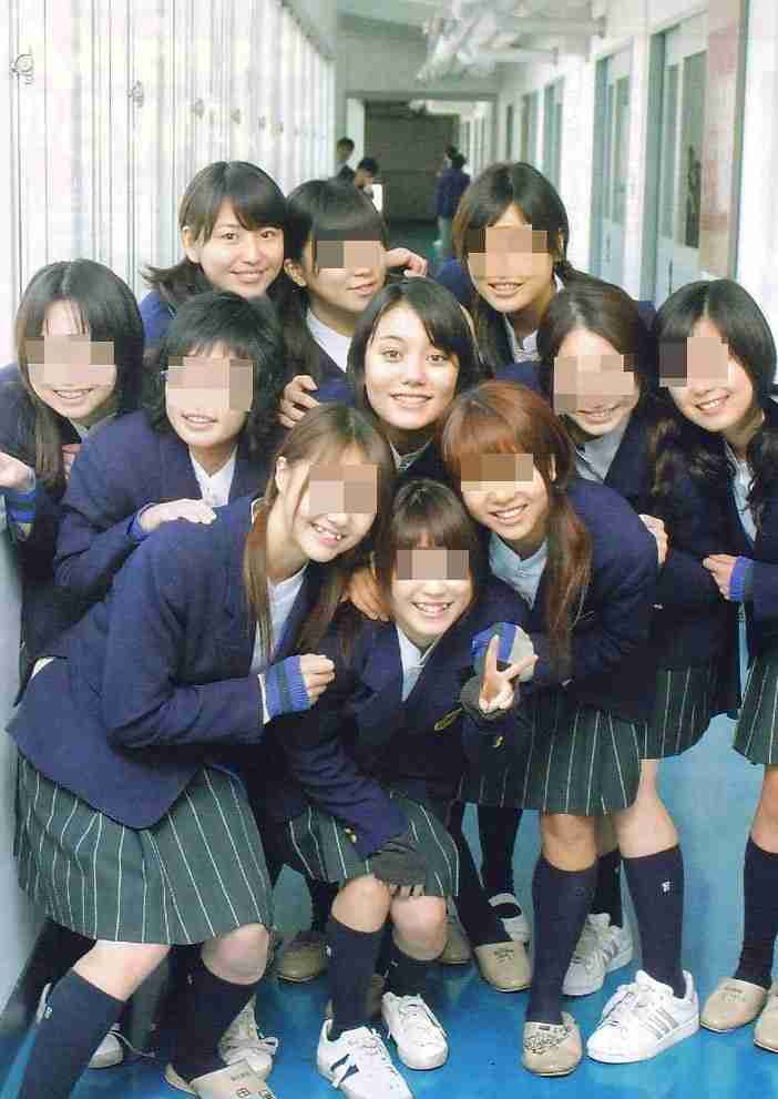 【女性限定】若かりし頃の歌手や女優さん画像