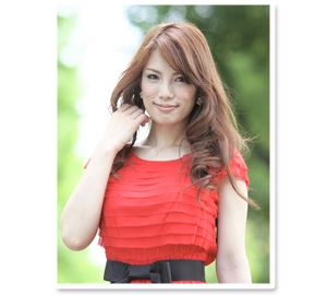 42歳美魔女がビキニ姿を公開「娘と歩いてて私だけナンパされた」