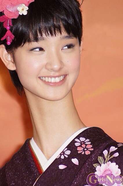 剛力彩芽2nd「あなたの100の嫌いなところ」鮮烈ジャケ公開