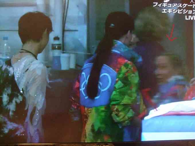 仲睦まじい羽生結弦とリプニツカヤをご覧ください