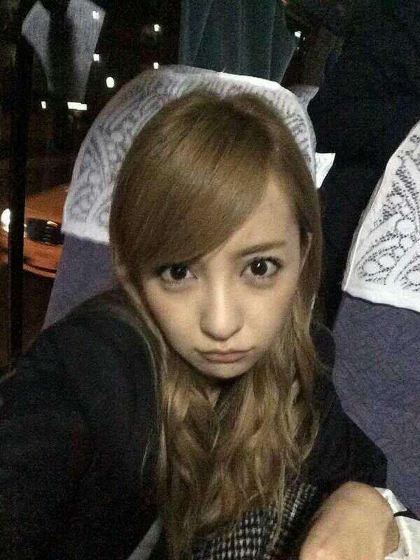 まさに整形級!メザイクを使って「くっきり涙袋」を作る簡単テク