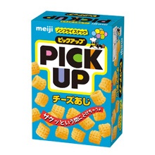 普段は食べないけど、たまに食べてみたいお菓子は？ 「たまごボーロ」「スニッカーズ」