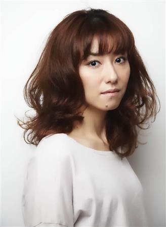 2009年に真中瞳から改名した東風万智子、昼ドラ初主演「ドキドキしています」