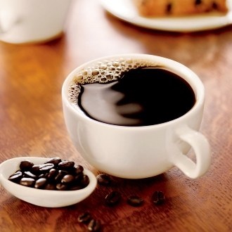 カフェに一人で入ったことがある人いますか?