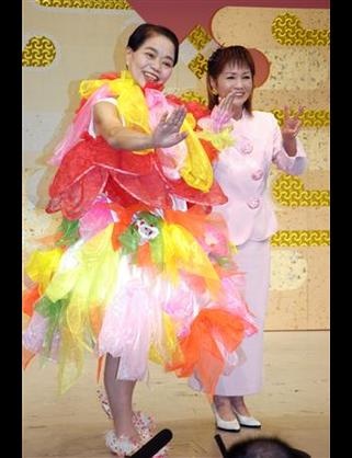 派手なファッションやメイクが似合う芸能人は？