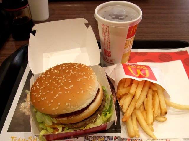 マクドナルド、4月から増税分3%を上乗せ ハンバーガーなど一部は値下げ