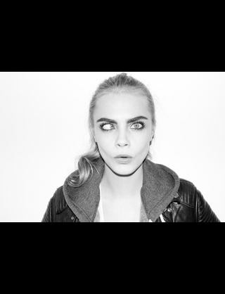 眉毛が太い方！