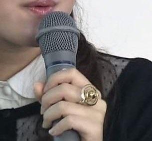【STAP細胞問題】小保方晴子氏、割烹着やピンク色の研究室は全てメディア用の演出だったことが判明