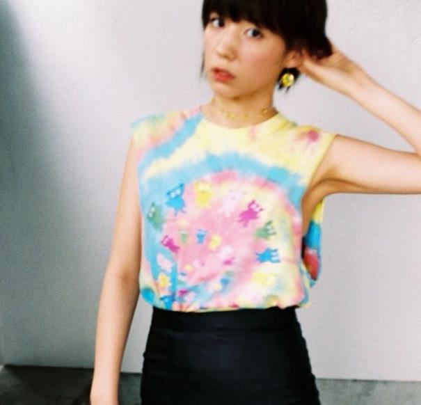 仲里依紗、変わらぬスタイル公開「スタイルよすぎ」「おっぱいでかっ！」と憧れ多数