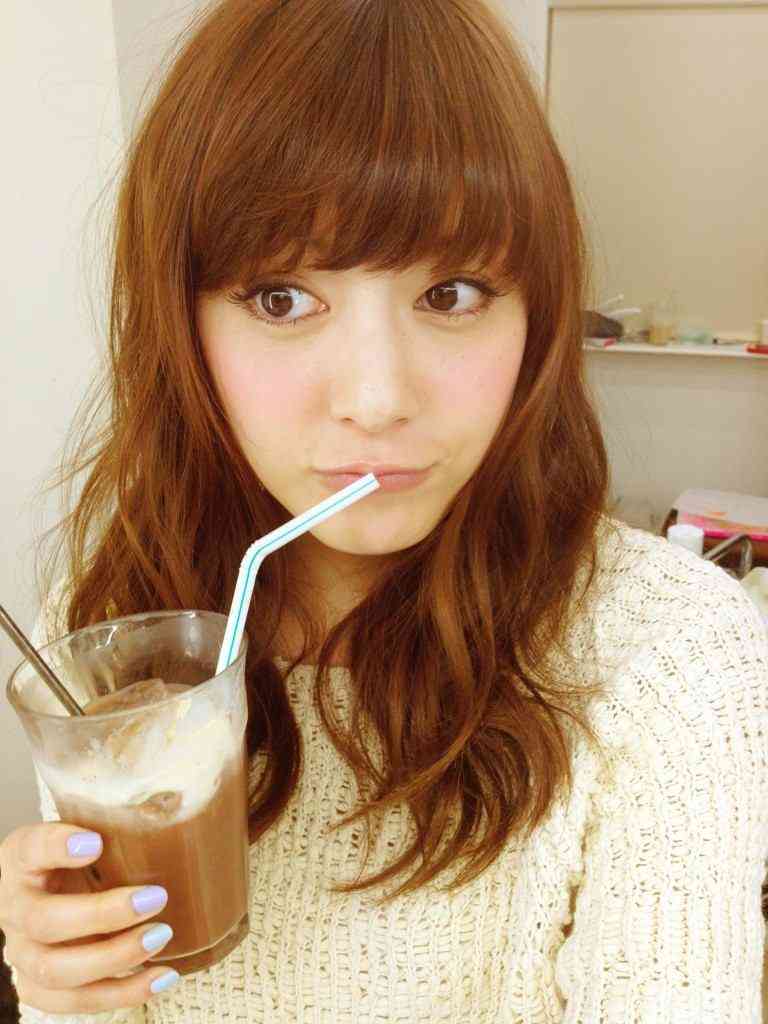 みなさんの、待ち受け画像を見せ合いましょう!
