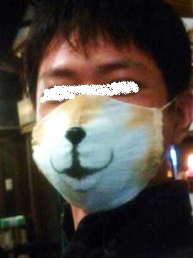 面白い服やアクセサリーの画像下さい！
