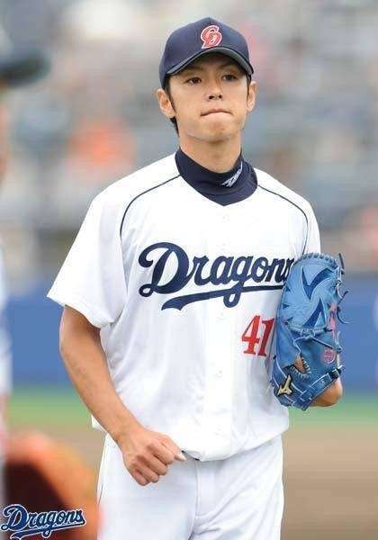 みなさん、今週もお疲れ様です。イケメン画像で目の回復を。