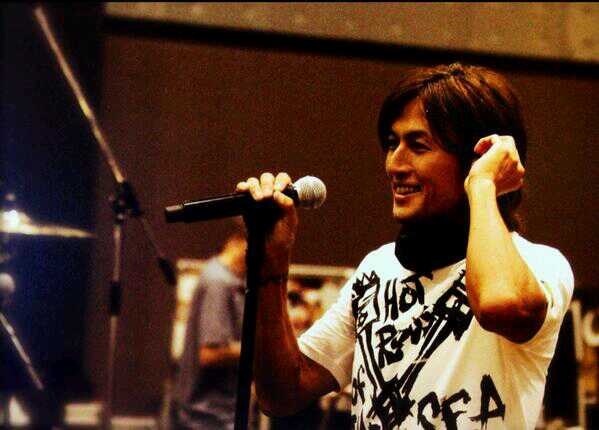 みなさん、今週もお疲れ様です。イケメン画像で目の回復を。