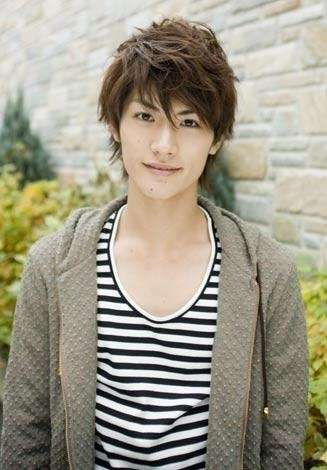 みなさん、今週もお疲れ様です。イケメン画像で目の回復を。