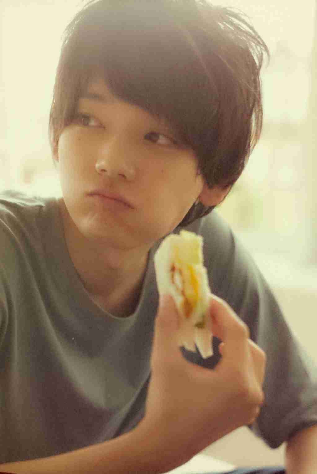 みなさん、今週もお疲れ様です。イケメン画像で目の回復を。