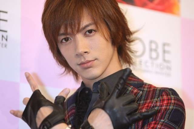 みなさん、今週もお疲れ様です。イケメン画像で目の回復を。