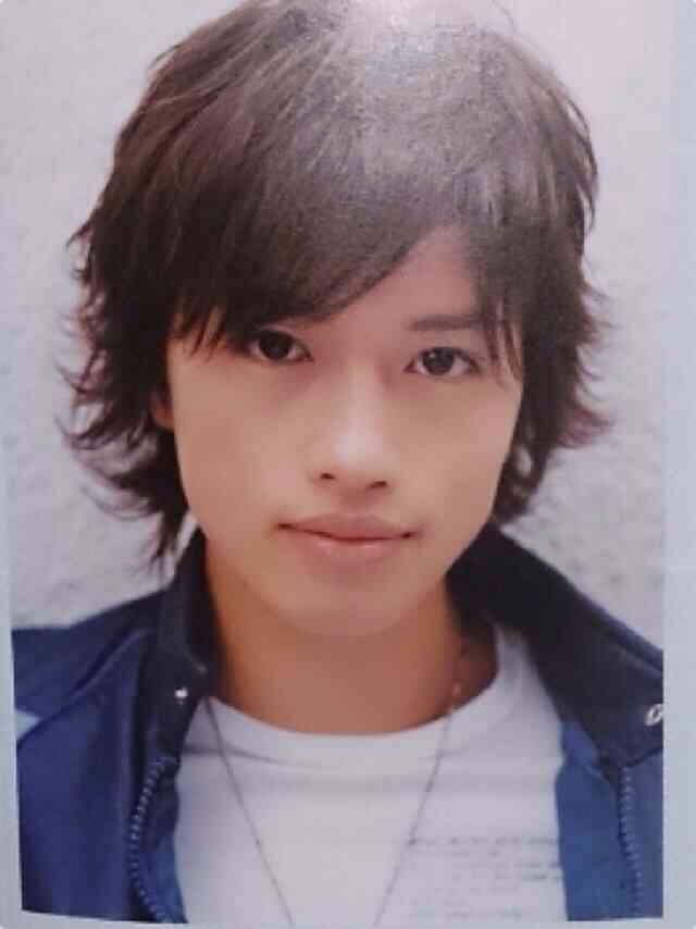 みなさん、今週もお疲れ様です。イケメン画像で目の回復を。