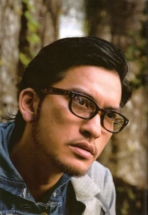 みなさん、今週もお疲れ様です。イケメン画像で目の回復を。