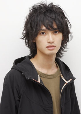 みなさん、今週もお疲れ様です。イケメン画像で目の回復を。