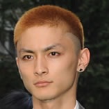 みなさん、今週もお疲れ様です。イケメン画像で目の回復を。