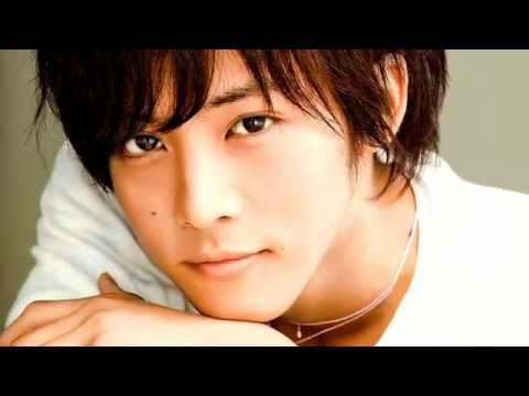 みなさん、今週もお疲れ様です。イケメン画像で目の回復を。