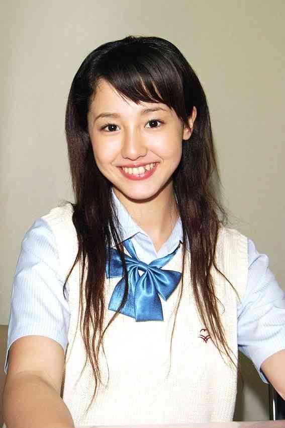 沢尻エリカ(28)の最新画像の口元が酷いと話題に