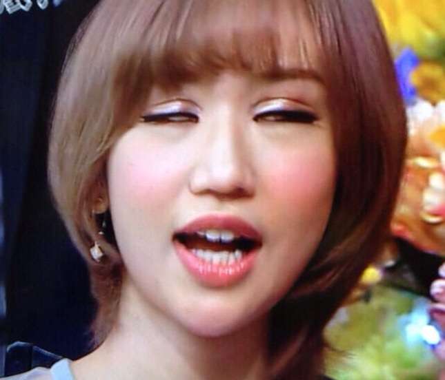 水沢アリーにキャバ嬢の過去