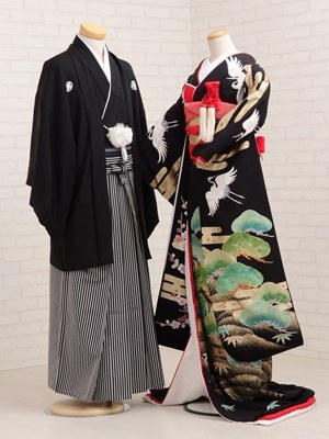 結婚式で何を着ましたか？