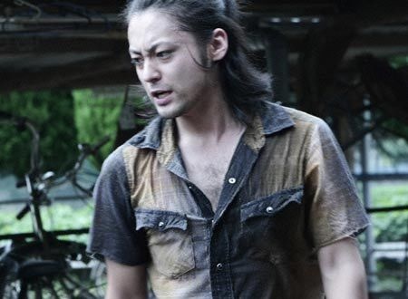 野次馬殺到で映画撮影中止に！山田孝之「見学我慢して」