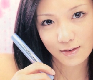 モデルの谷口紗耶香、2歳の娘を公表「正直、本当に本当に辛かった」