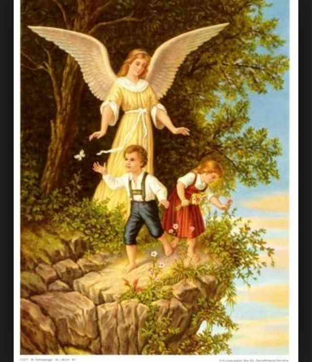 【妖精画像あり】英国大学講師が「妖精を撮影した」と主張!ネットに公開して議論に発展