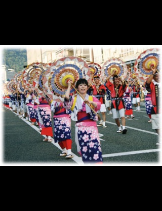 あなたの地元の自慢のお祭りは？