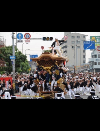 あなたの地元の自慢のお祭りは？