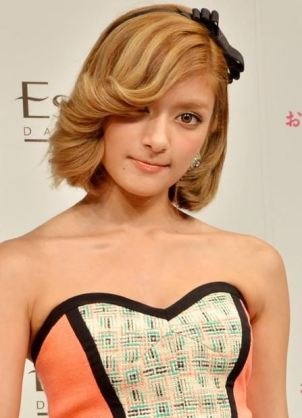 同い年で尚且つ好きな芸能人。
