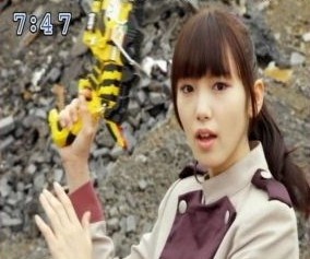 【画像】能年玲奈のセーラー服姿可愛すぎると話題に