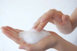 試す価値あり!「洗顔フォーム」を一切やめたら意外にも“美肌”になった