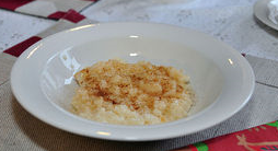 小嶋瑠璃子「お茶漬けには、冷たい牛乳をかけるとおいしい」