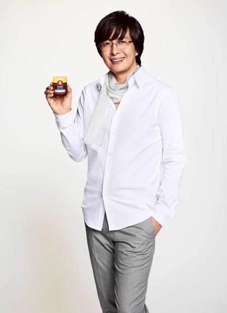 少女時代の日本ツアーのチケット、オークションで510円で落札されるww