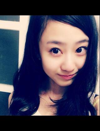 可愛い女の子、女の人が好きな人！