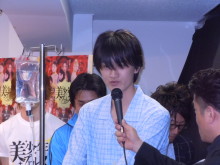 歌や握手会などアイドル活動も行うプロレスラー『美少年プロレス』発足!!一体どこに向かっているのかｗ