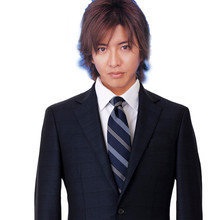 スーツが似合う男性芸能人のトピ