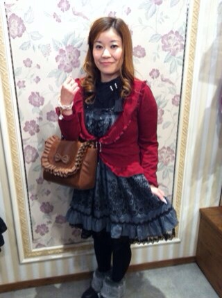 ありえない服のコーデ教えて<(´・д・`)