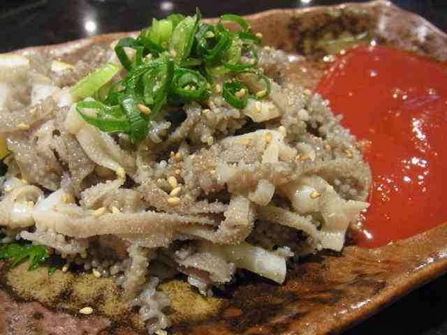 焼き肉屋で絶対食べるメニューは？ 1位は○○！
