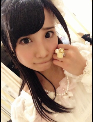 SKEメンバー柴田阿弥の画像が気持ち悪いと話題で3万リツイート越えw