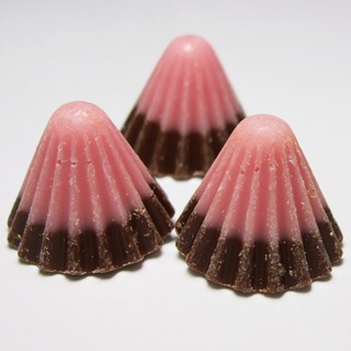 今ハマってるお菓子はなんですか？