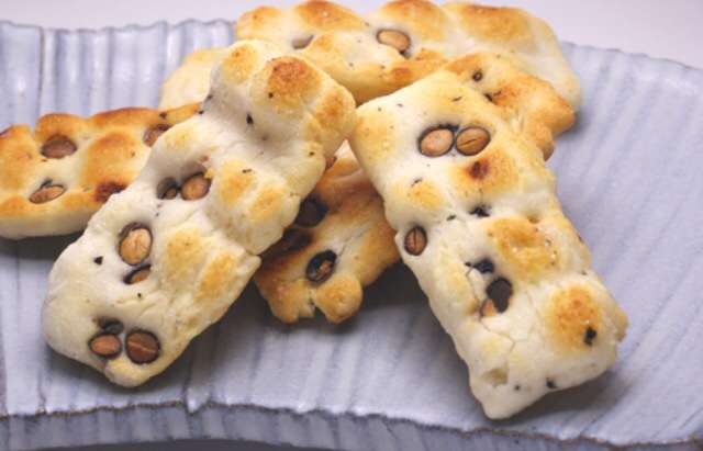 今ハマってるお菓子はなんですか？