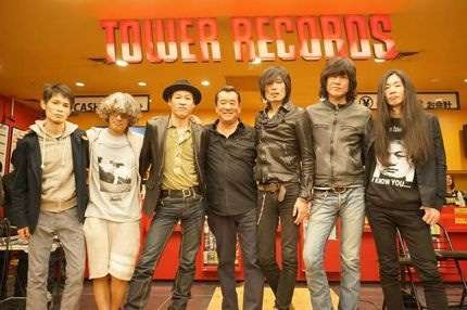 好きなギタリストは誰ですか？