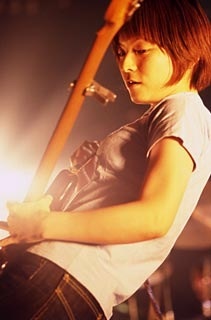 好きなギタリストは誰ですか？