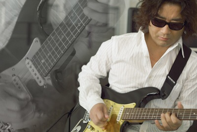 好きなギタリストは誰ですか？