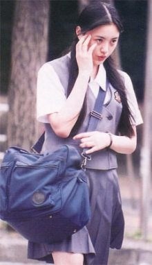 有名人の昔の画像を貼るトピック